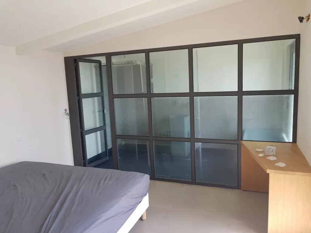 Bp Omni Pose De Fenetre Alu Pvc Bois A Versailles Fenetres Img 05