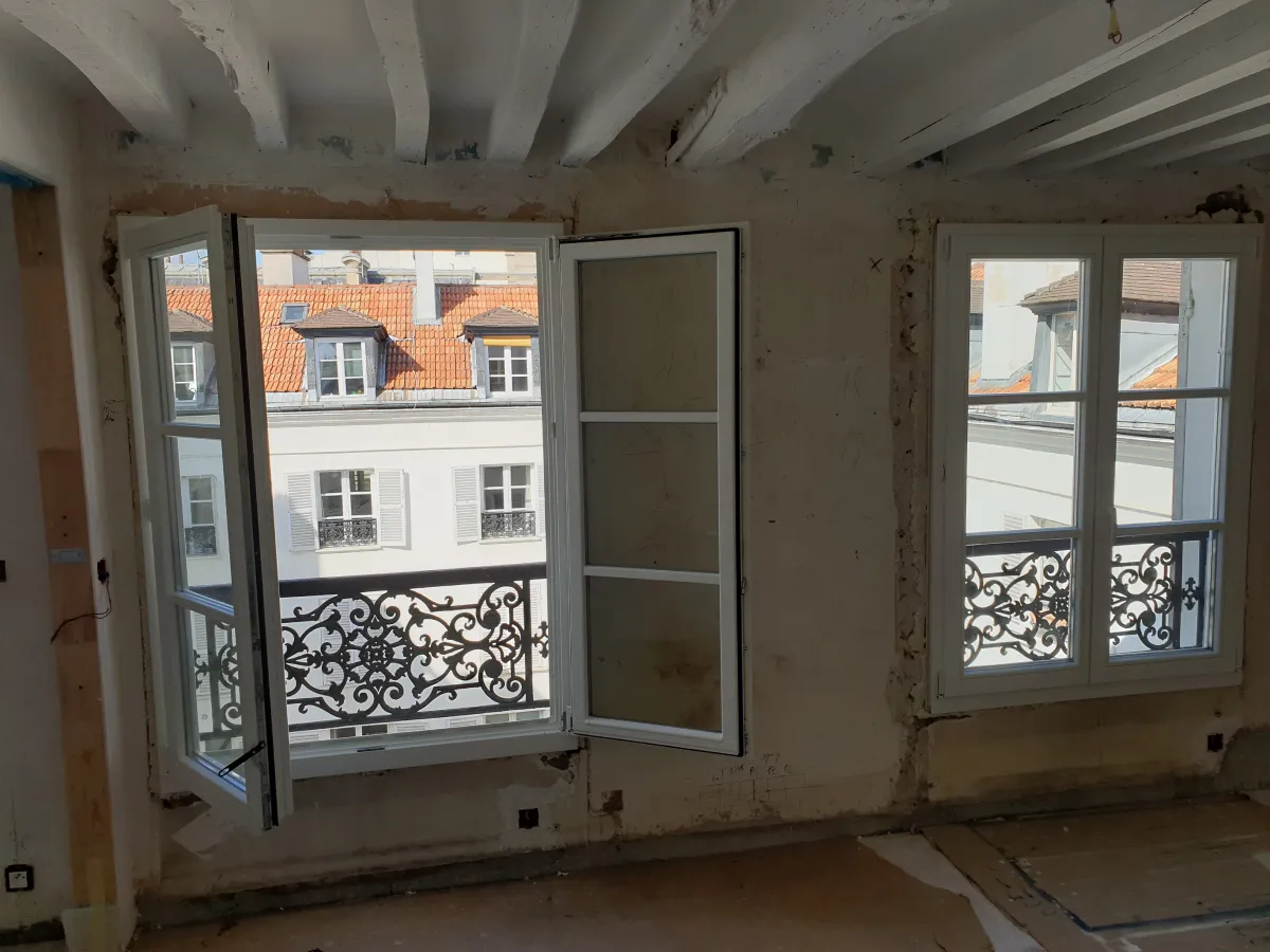 Bp Omni Pose De Fenetre Alu Pvc Bois A Versailles Fenetres Img 15
